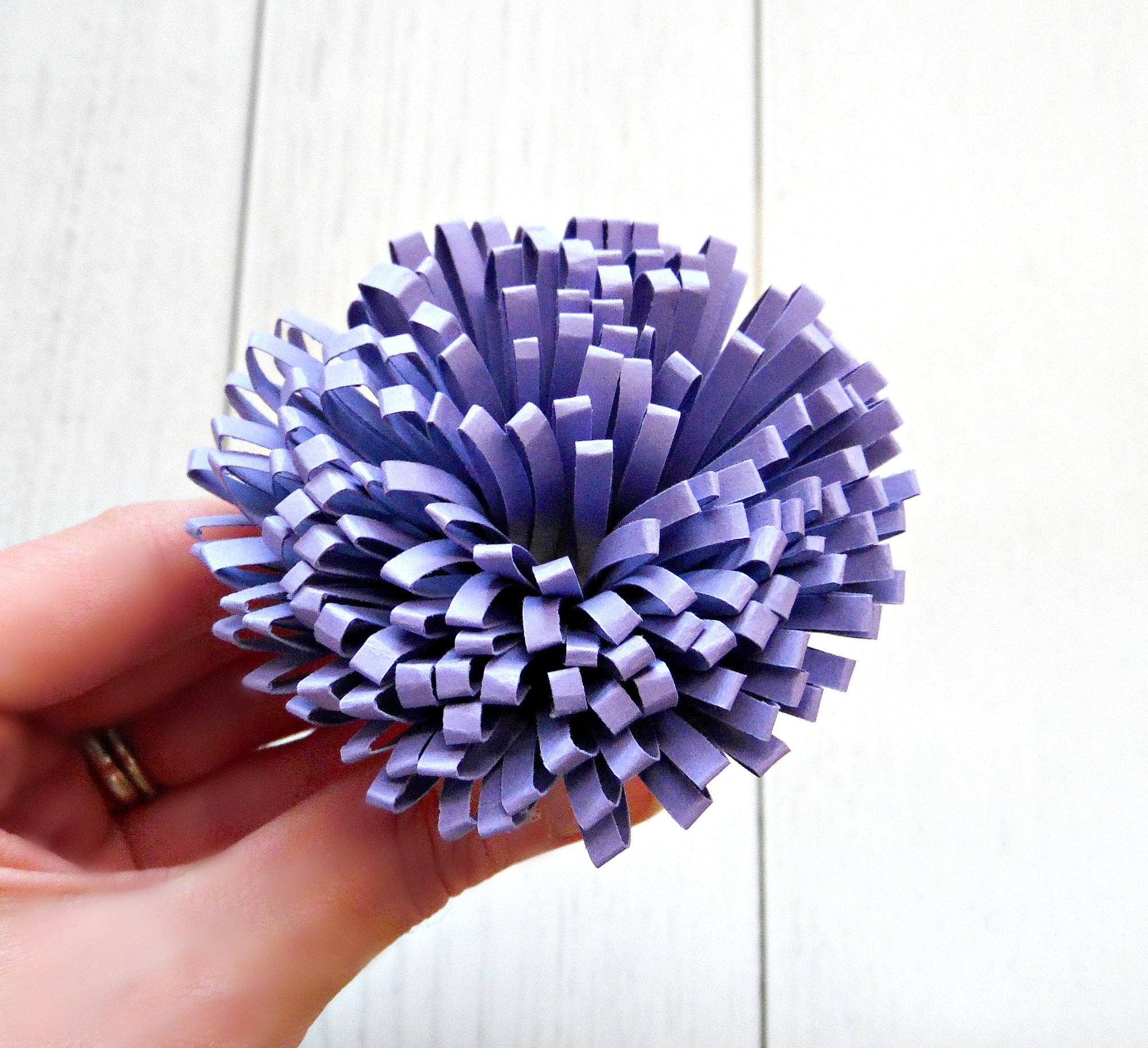 How to Make Giant Paper Flowers. Step by Step Tutorial