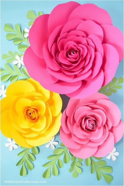 corner blog: nice big paper roses