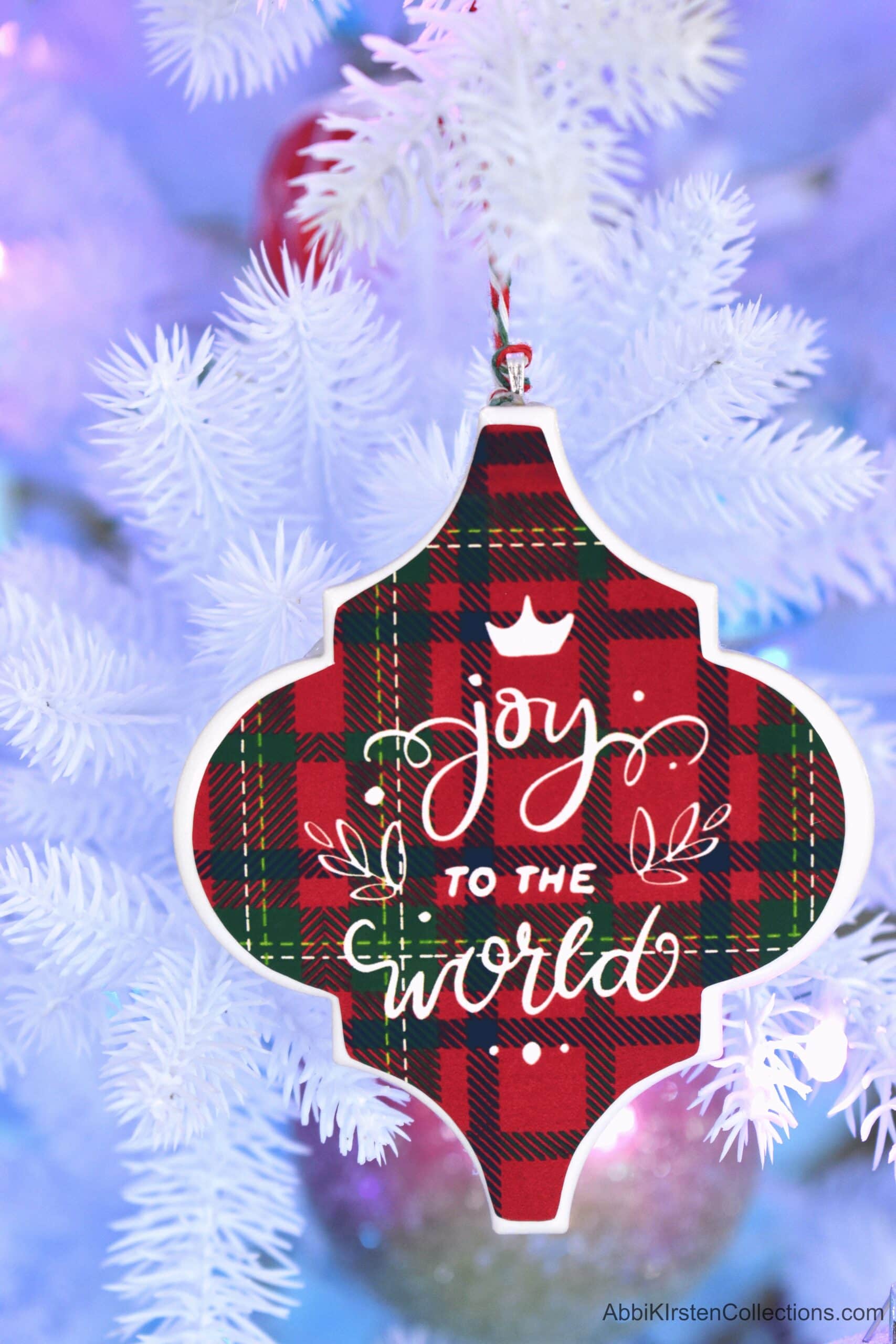 How to Make Engraved Personalized Christmas Ornaments Story - Abbi Kirsten  Collections