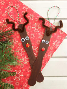 15 Festive DIY Christmas Animal Ornaments to Make