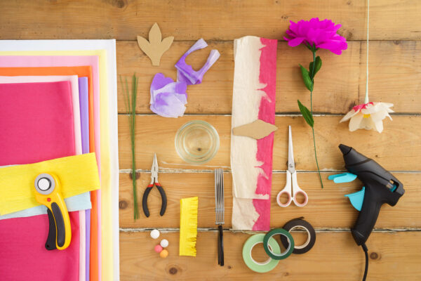 Make your own paper flowers: Supply List